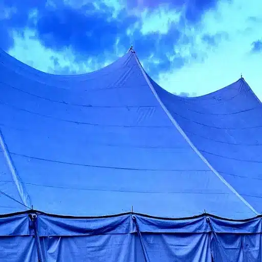 Data Center Tarpaulin: Climate Control & Equipment Protection benefits of heavy duty tarps in data centers
